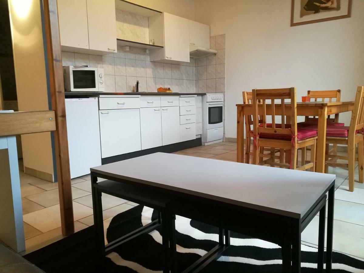 Apartment Proche Et Montagne Hasparren